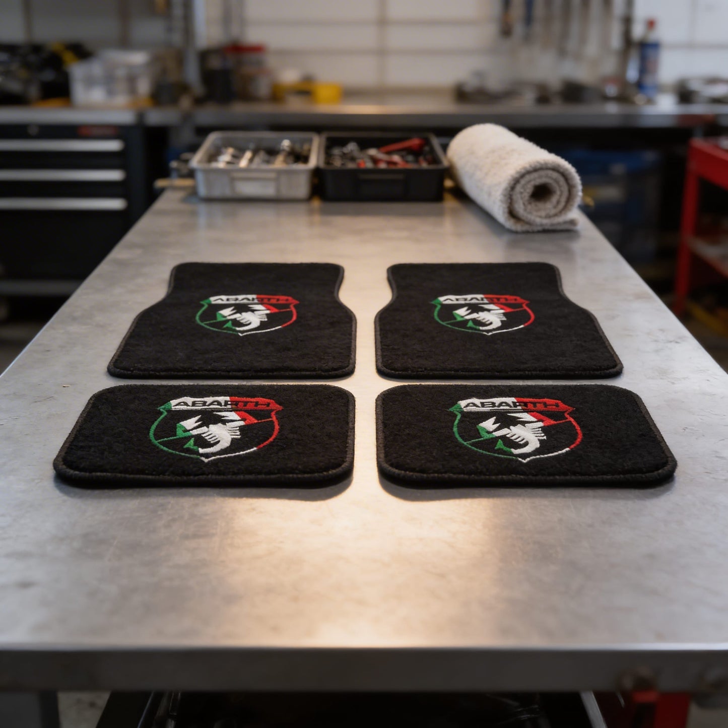 Juego de 4 alfombrillas universales antideslizantes para coche, delanteras y traseras. Accesorios de decoración para el coche.